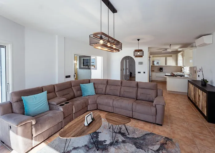 Rico Del Sol אדחה